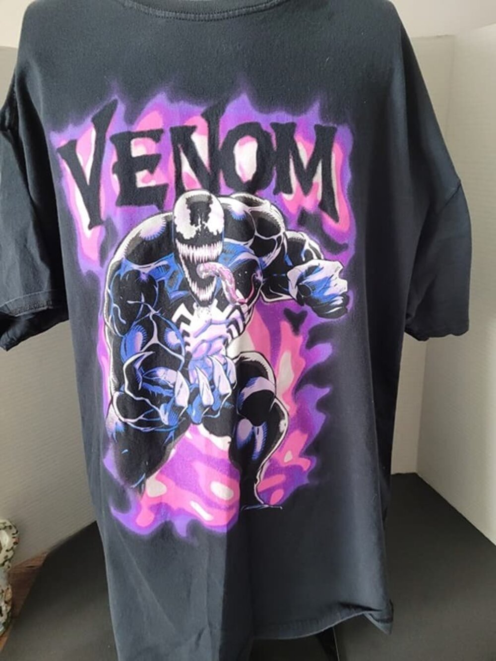 Venom Graphic T-Shirt Size XL